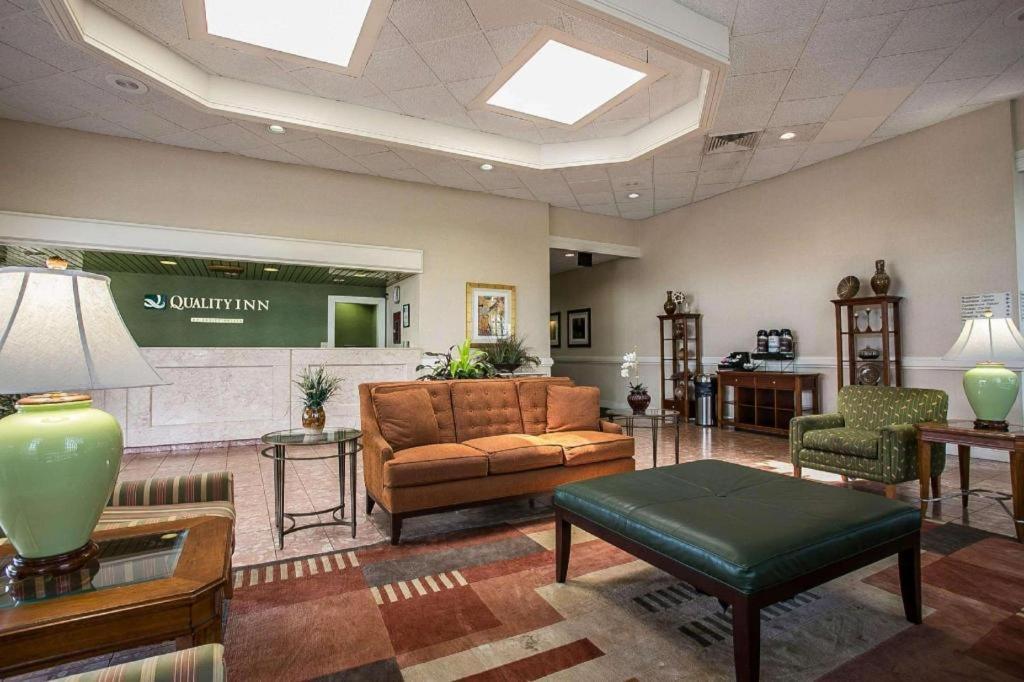 Quality Inn Sumter Εξωτερικό φωτογραφία